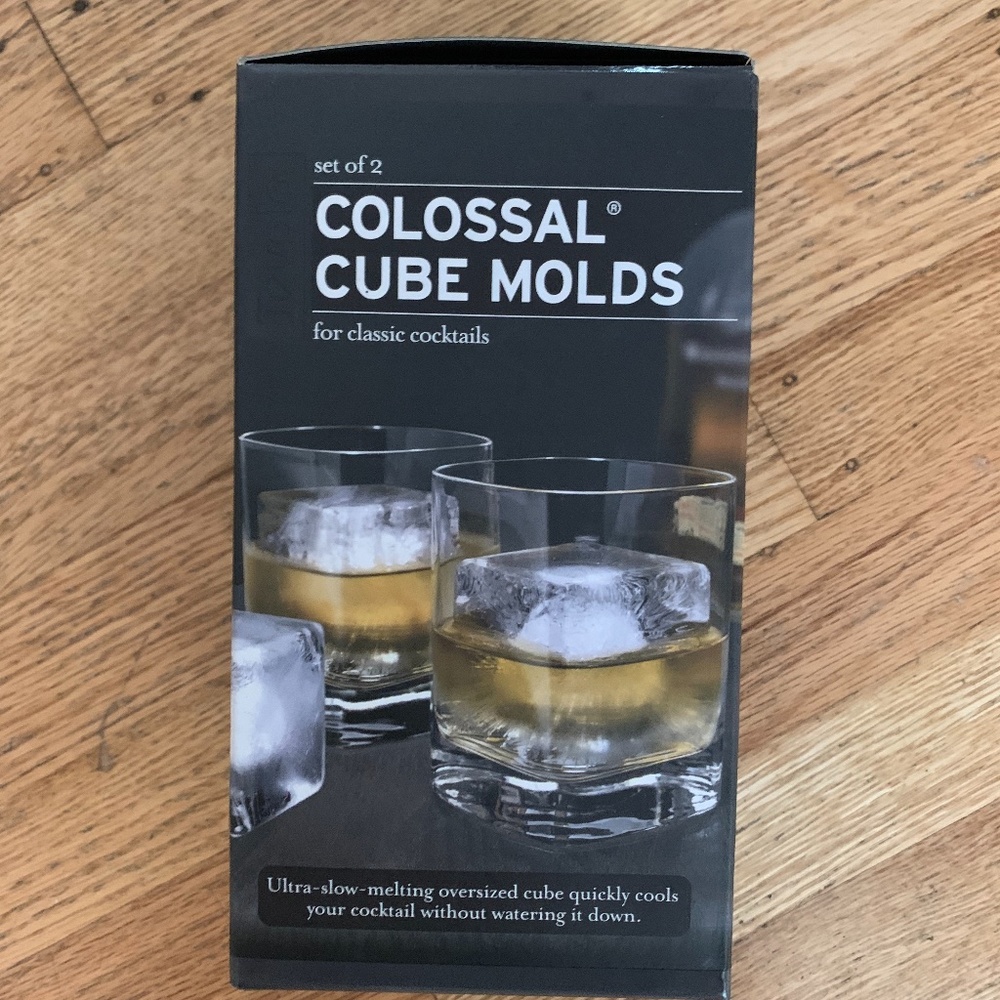 Tovolo Colossal Cubes